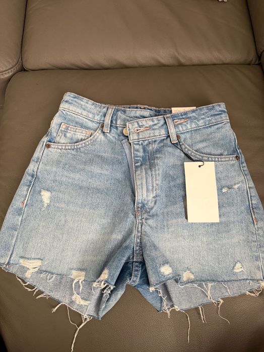 Нові шорти Zara жіночі