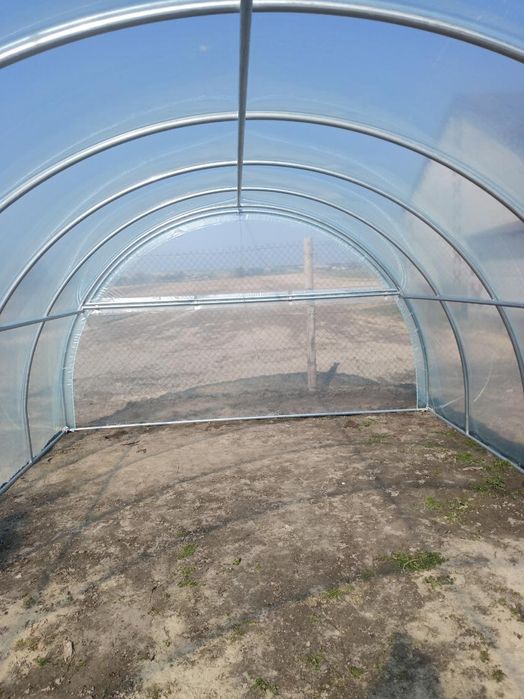 Tunel foliowy konstrukcja szklarnia ogrodowa
