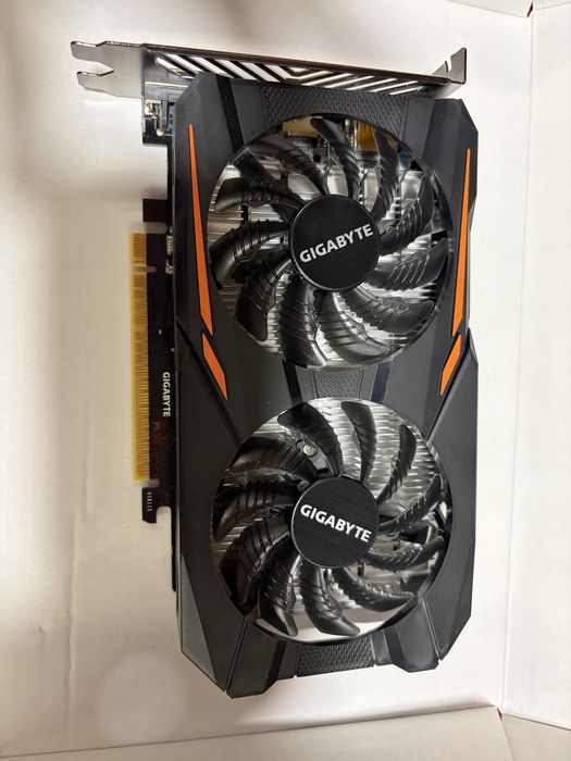 1050 TI OC edition como nova