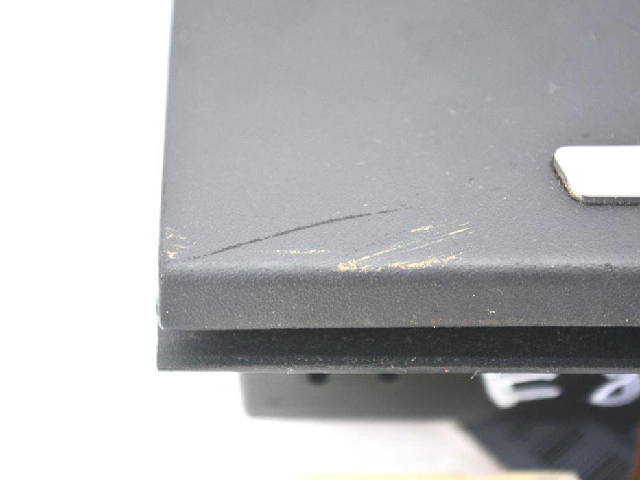 Прикурювач задній BMW X3 E83 2006-2010 51163428293