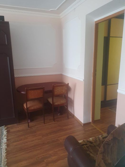 Продаж 2 кімнатної квартири з меблями та технікою