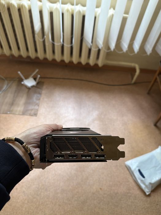 Відеокарта б/у Intel Asrock Arc A750 Challenger