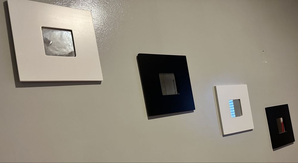 Conjunto de 4 espelhos em moldura