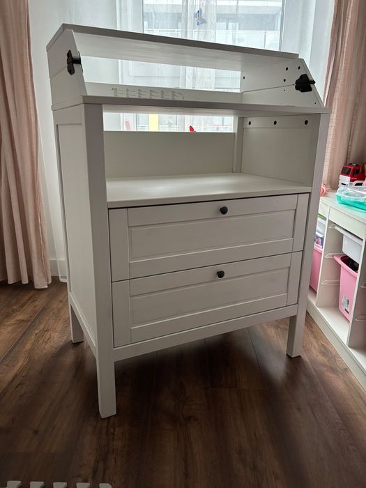 Komoda z funkcją przewijaka Ikea SUNDVIK