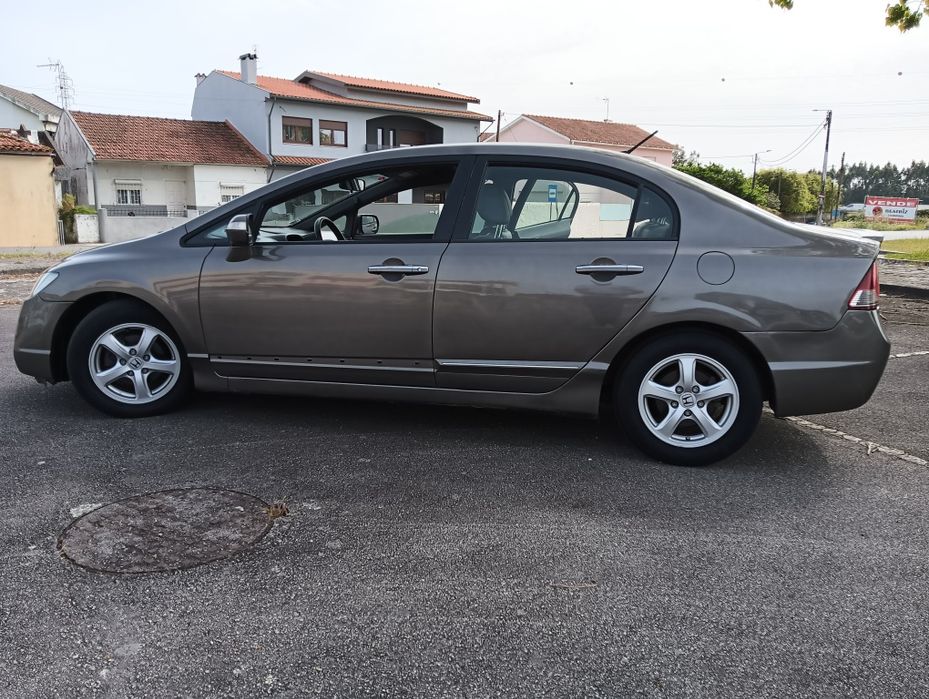 Civic IMA Híbrido 2007  89.000km