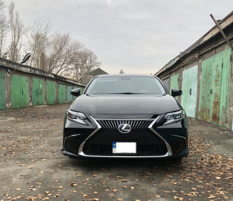 Передній бампер стиль Lexus ES 2018-2021 для Lexus ES 2012-2015