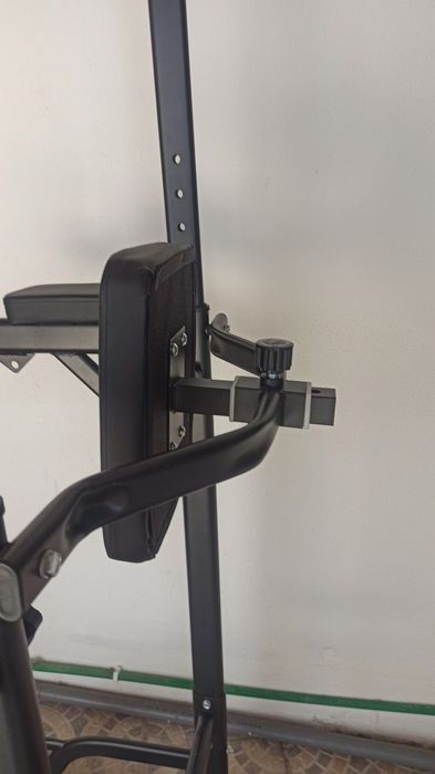 Cadeira romana/máquina exercícios-musculação-fitness/barra de elevações-flexões-abdominais