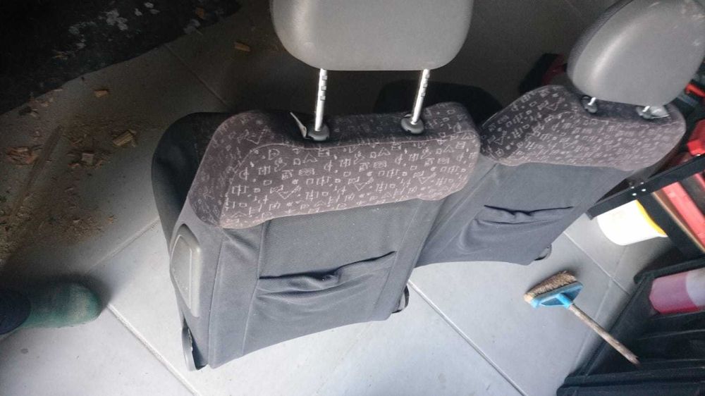 Conjunto bancos / estofos Opel Corsa C 5 portas c/ airbags