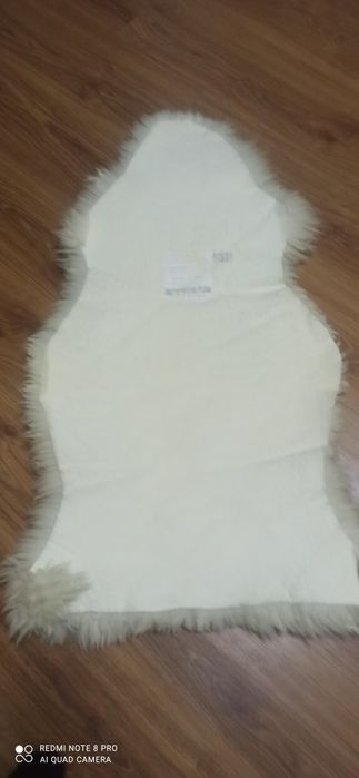 Овеча шкура! Натуральна!