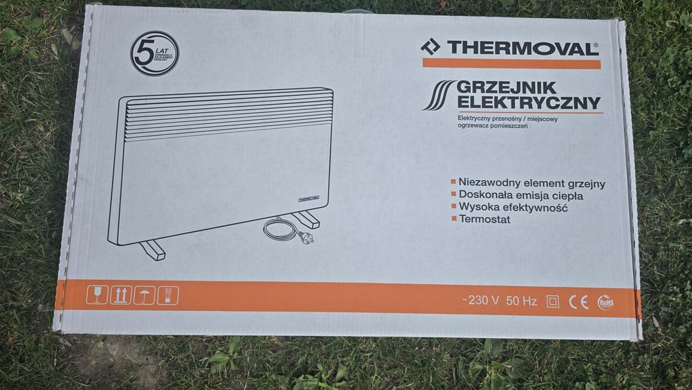 Nowy, elektryczny grzejnik konwektorowy Thermoval T17 o mocy 2000 W