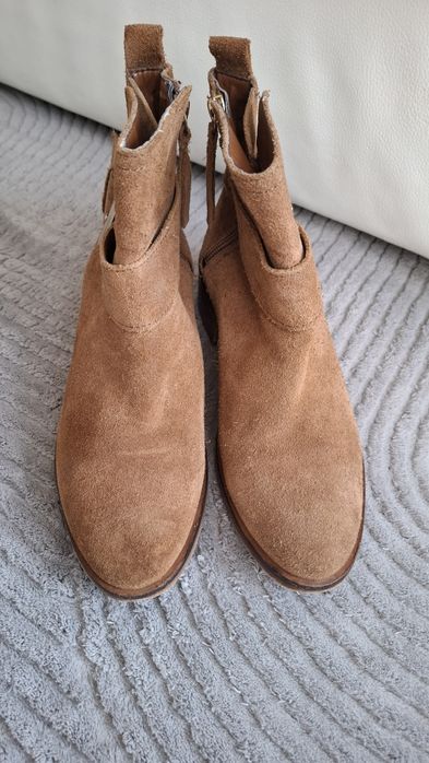Botki damskie skórzane Stradivarius 38 rozm.