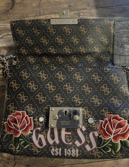 Torebka guess haft koraliki