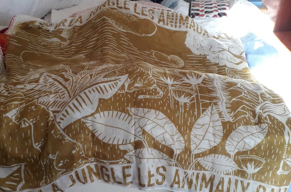 Parfois Scarf/Shawl/Beach Wrap – Like New
