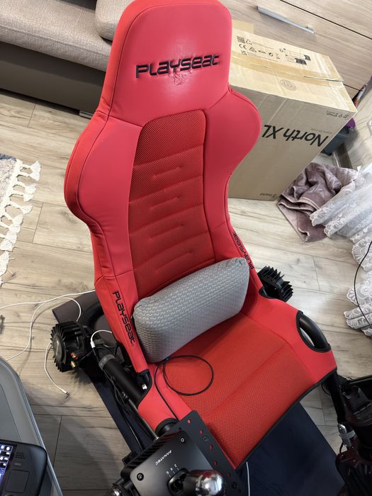 Кокпіт Playseat Trophy Red