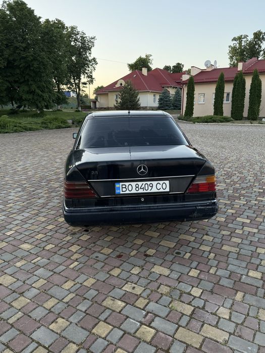 Продам мерседес 125