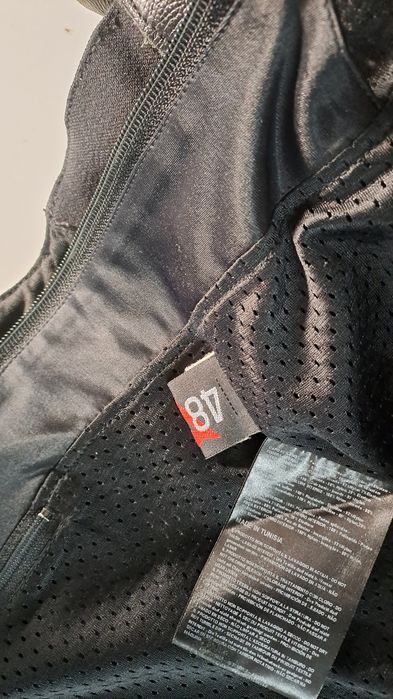 Casaco dainese bom estado