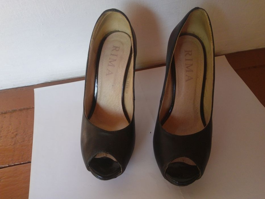 Туфли женские модные