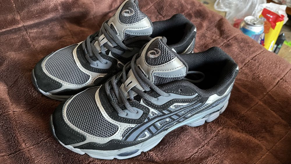 Кросівки Asics Gel NYC Black Graphite Grey