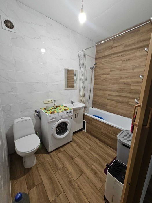 Продаж 2к Дубляни В.Великого 64м 1/7ц 75тис ремонт котел(газ)