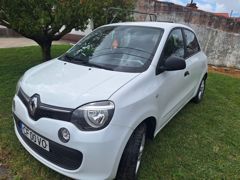 Twingo 1.0 SCe 2019 ( valor mais baixo )