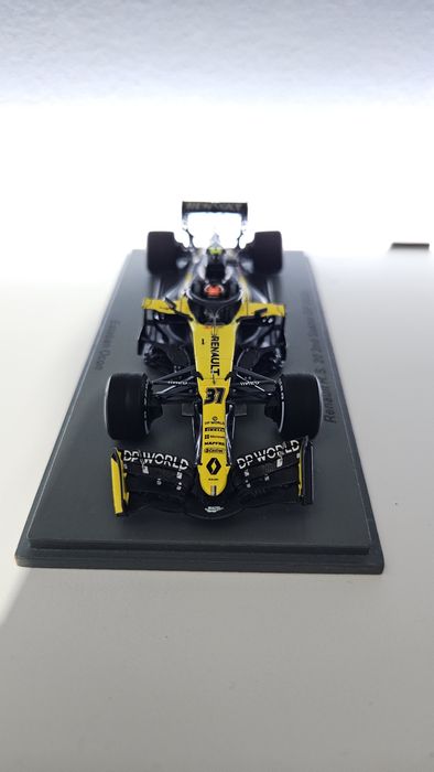 Spark 1:43 Renault R.S.20 #31 Esteban Ocon – Sakhir GP 2020