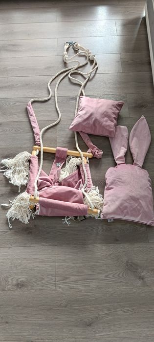 Huśtawka pokojowa dla dziecka