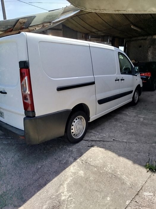 Serviço de transporte faço pequenos transportes  o valor a combinar