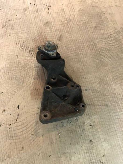 Кронштейн вискомуфти Volkswagen LT 35 гарний стан