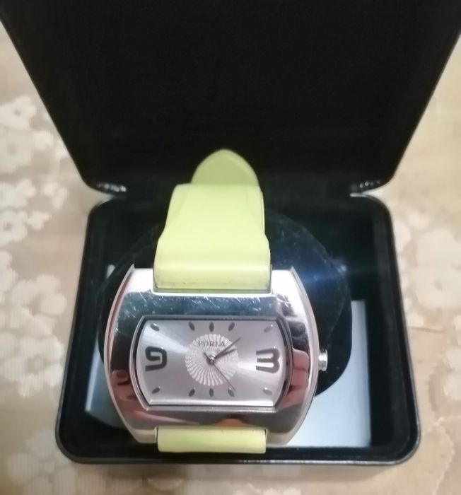 Relógio da marca Furla