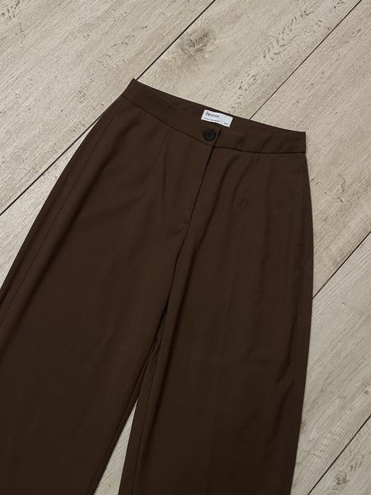 Брюки Bershka широкі