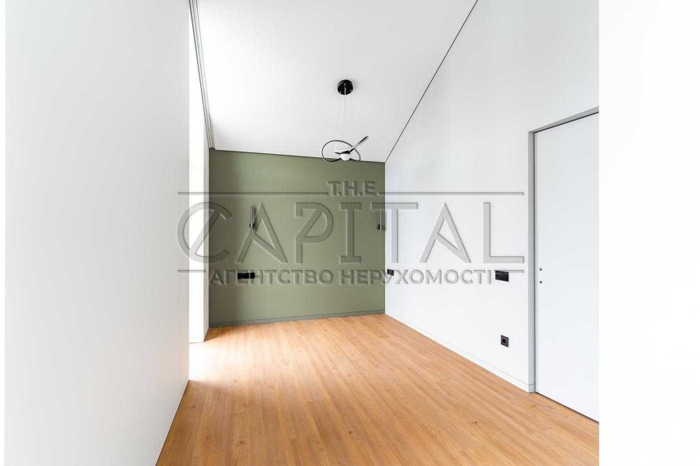 Продаж будинку, таунхаус, закрите КМ, Рожни