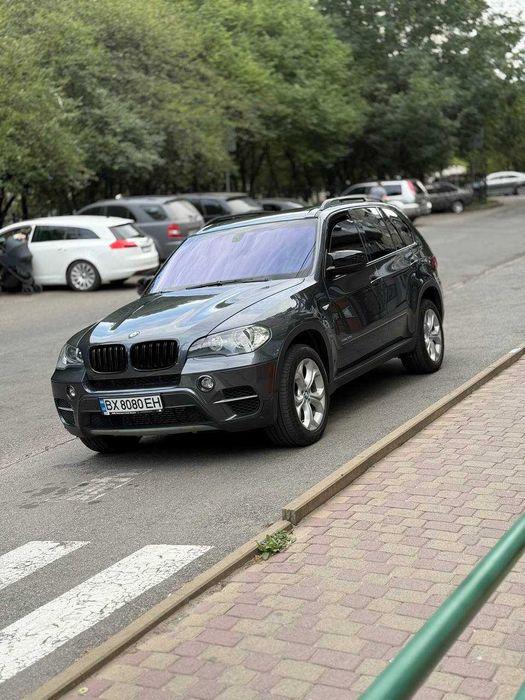 Продам  BMW x5 е70 35d