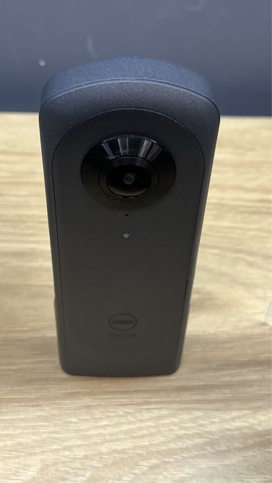 Ricoh Theta Z1 – професійна 360° камера