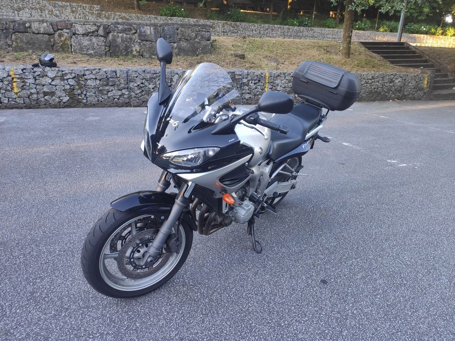 Yamaha Fazer 600 FZ6