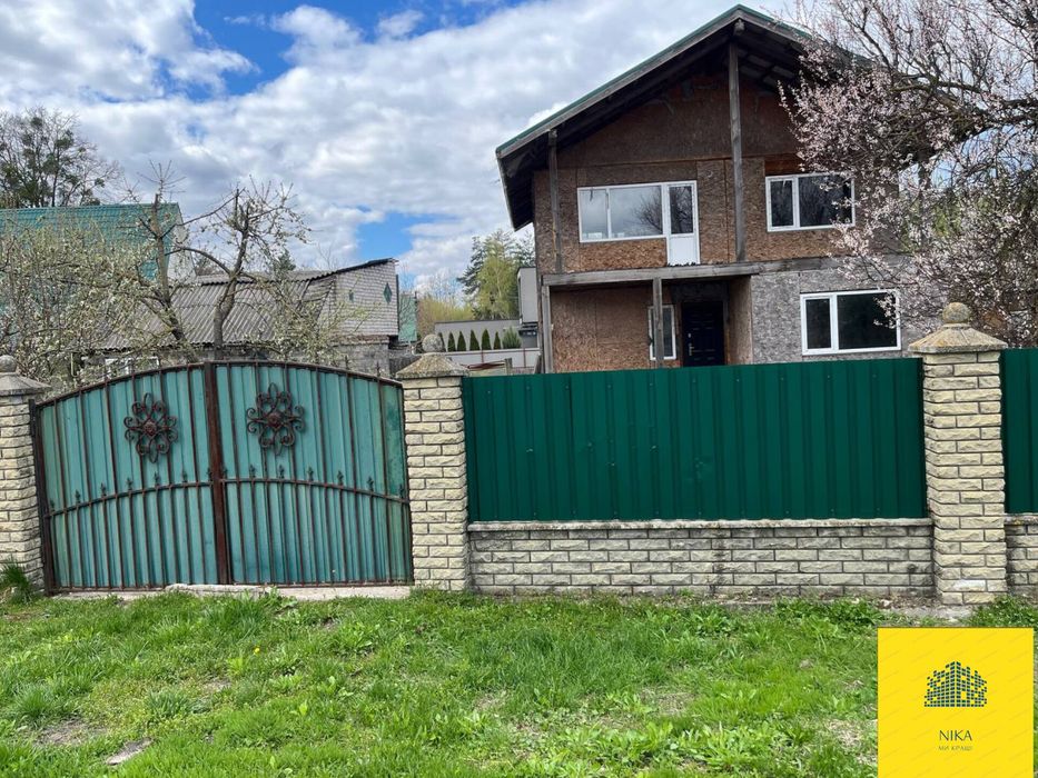 Продається недобудований будинок