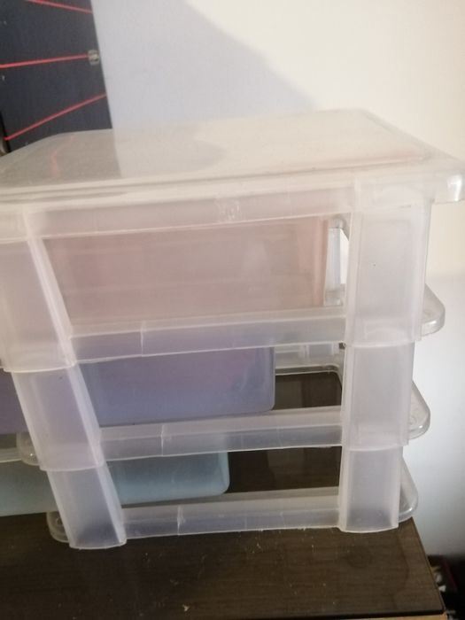 Caixa de arrumação pequena