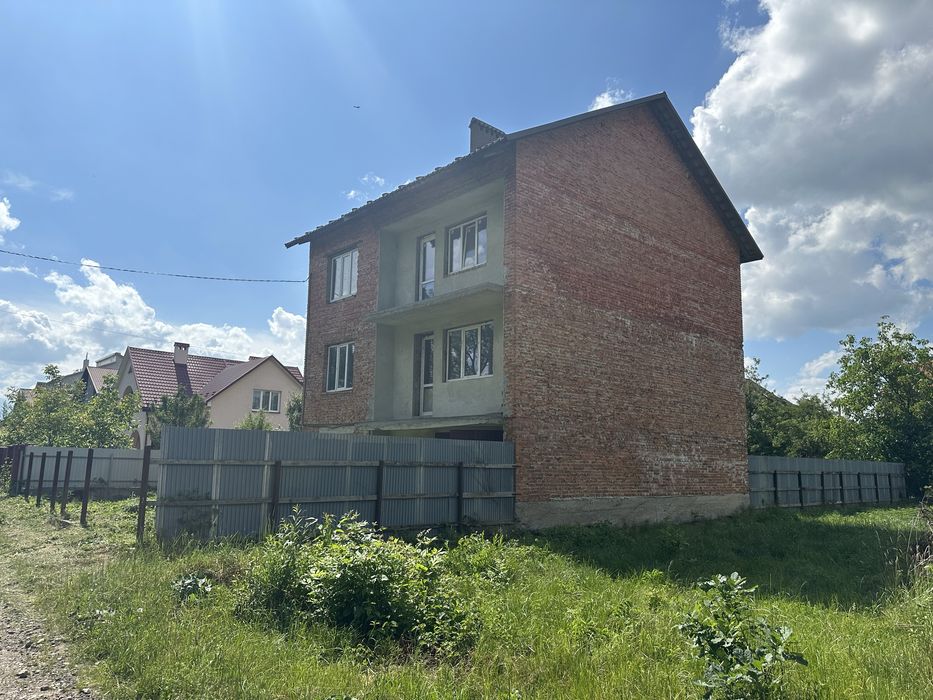 Продам  Будинок  вул Східна