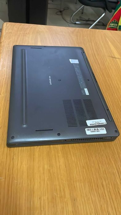 Dell Latitude 7320