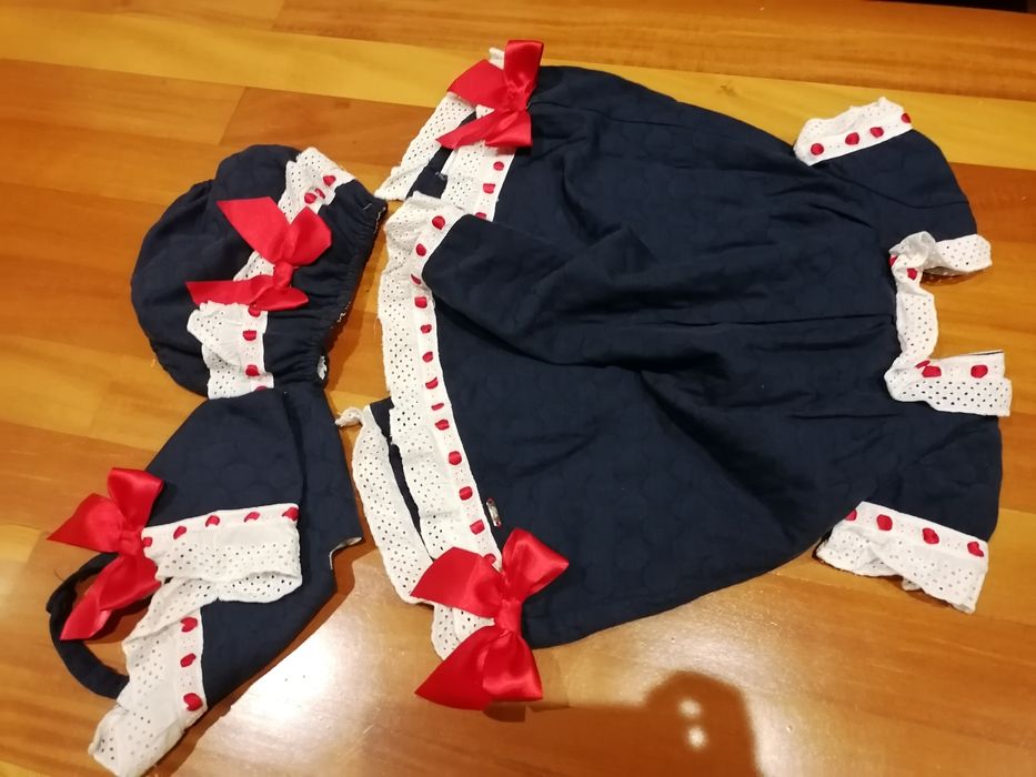 Vestido, tapa fralda e touca de menina dolce petit