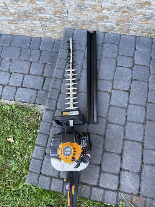 Nożyce do żywopłotu spalinowe mcculloch  ht5622