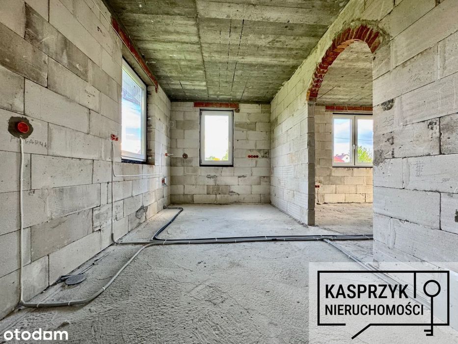 Dom w stanie surowym zamkniętym w gminie Rymanów.
