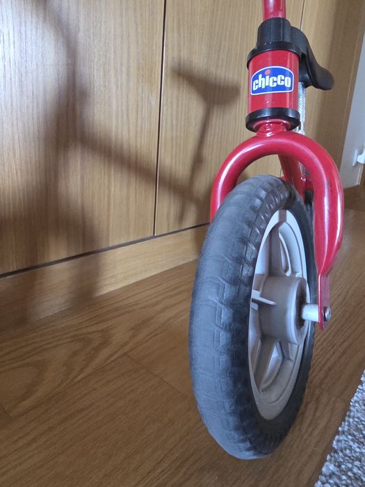 Bicicleta de aprendizagem da chicco