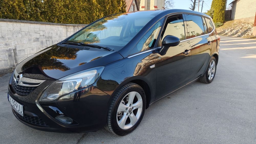 Opel Zafira  Disel  7 osób