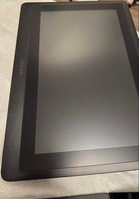 Wacom Cintiq 16 DTK-1660 + Pro Pen 2 - profesjonalny tablet graficzny / monitor