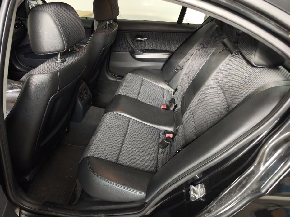 BMW E90 LCI 318d