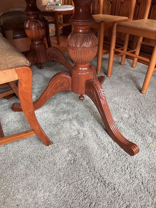 Mesa de jantar vintage/antiga + 4 cadeiras