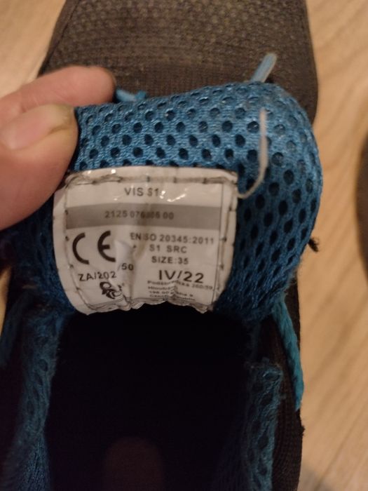 Buty niebieskie chłopięce
