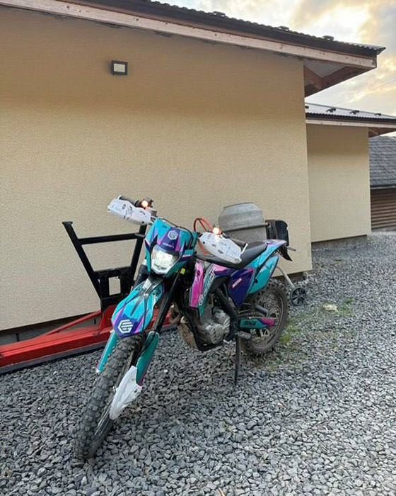 Продам ендурік Geon Gns 250