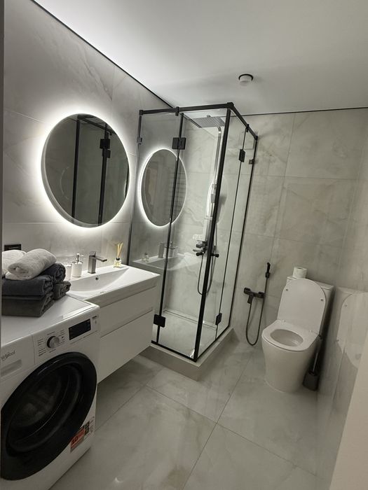 Бізнес- клас квартира в центрі міста “Dream- Park”