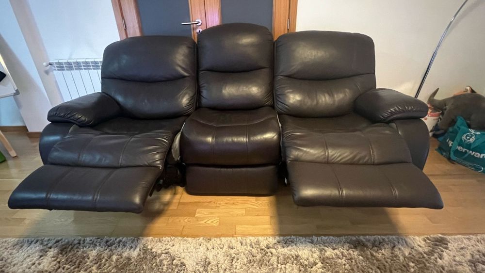 2 Sofás (3+2 lugares)